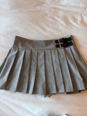 Zara Gray Plaid Pleated Mini Skirt with Buckle Straps